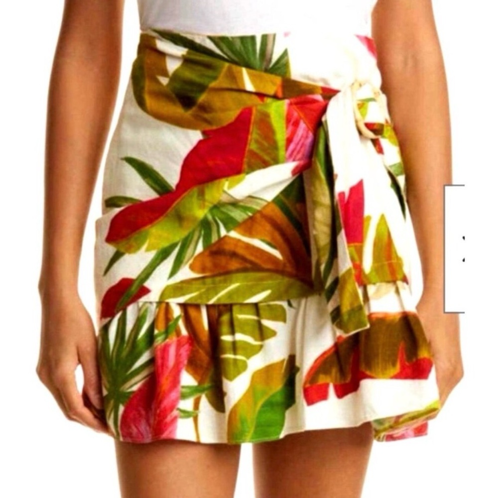 NWT FARM Rio Spring Forest Mini Skirt Size S Tropical Floral